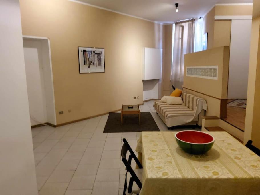 アスティAntica Casa Odoneアパートメント エクステリア 写真